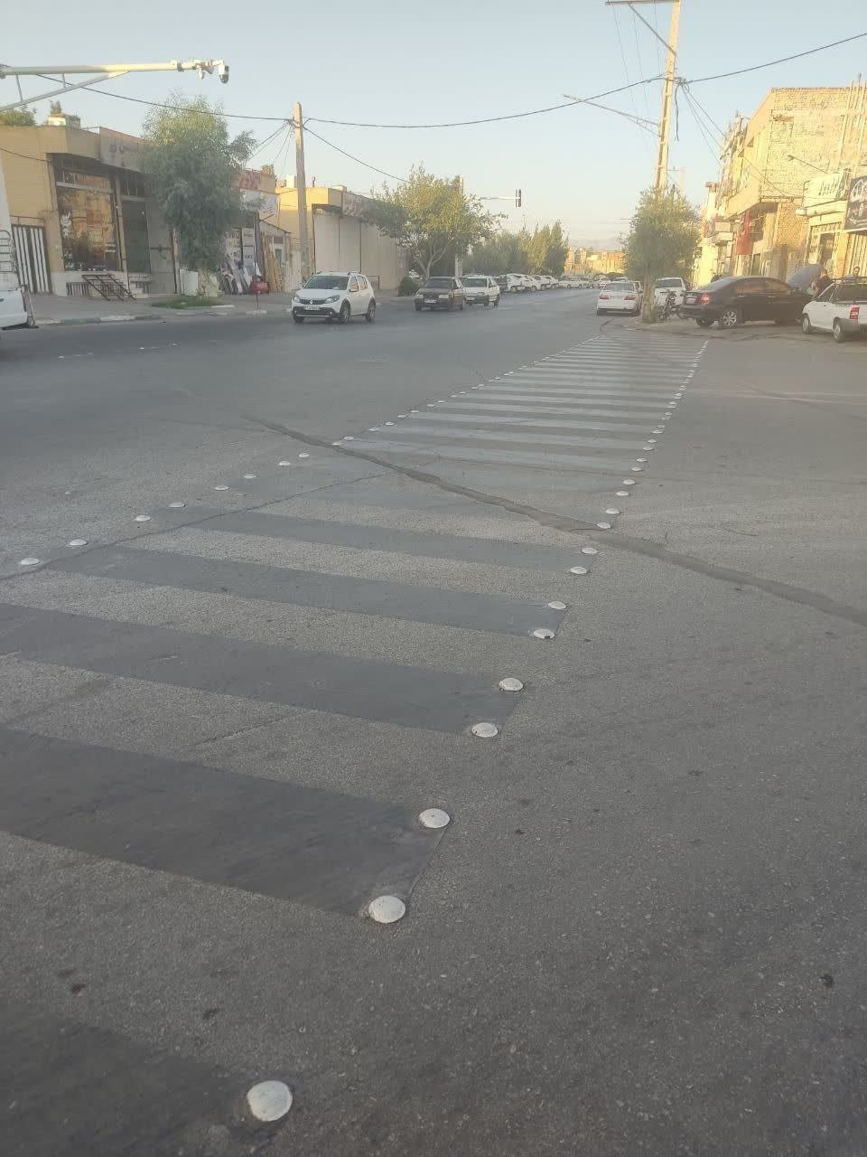 گل میخ سرامیکی - نمای ۴